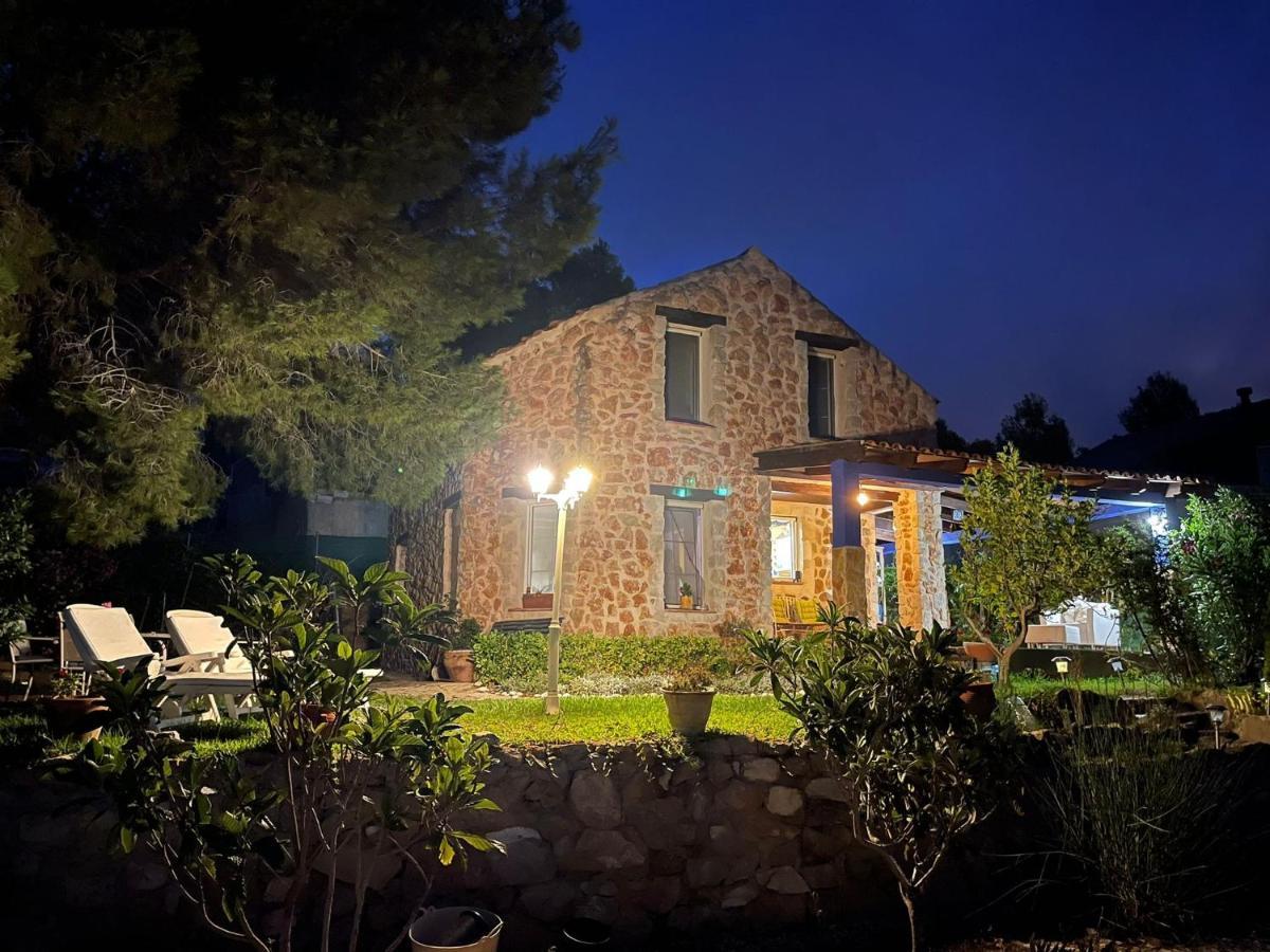 Casa Con Encanto 菲内斯特拉特 外观 照片