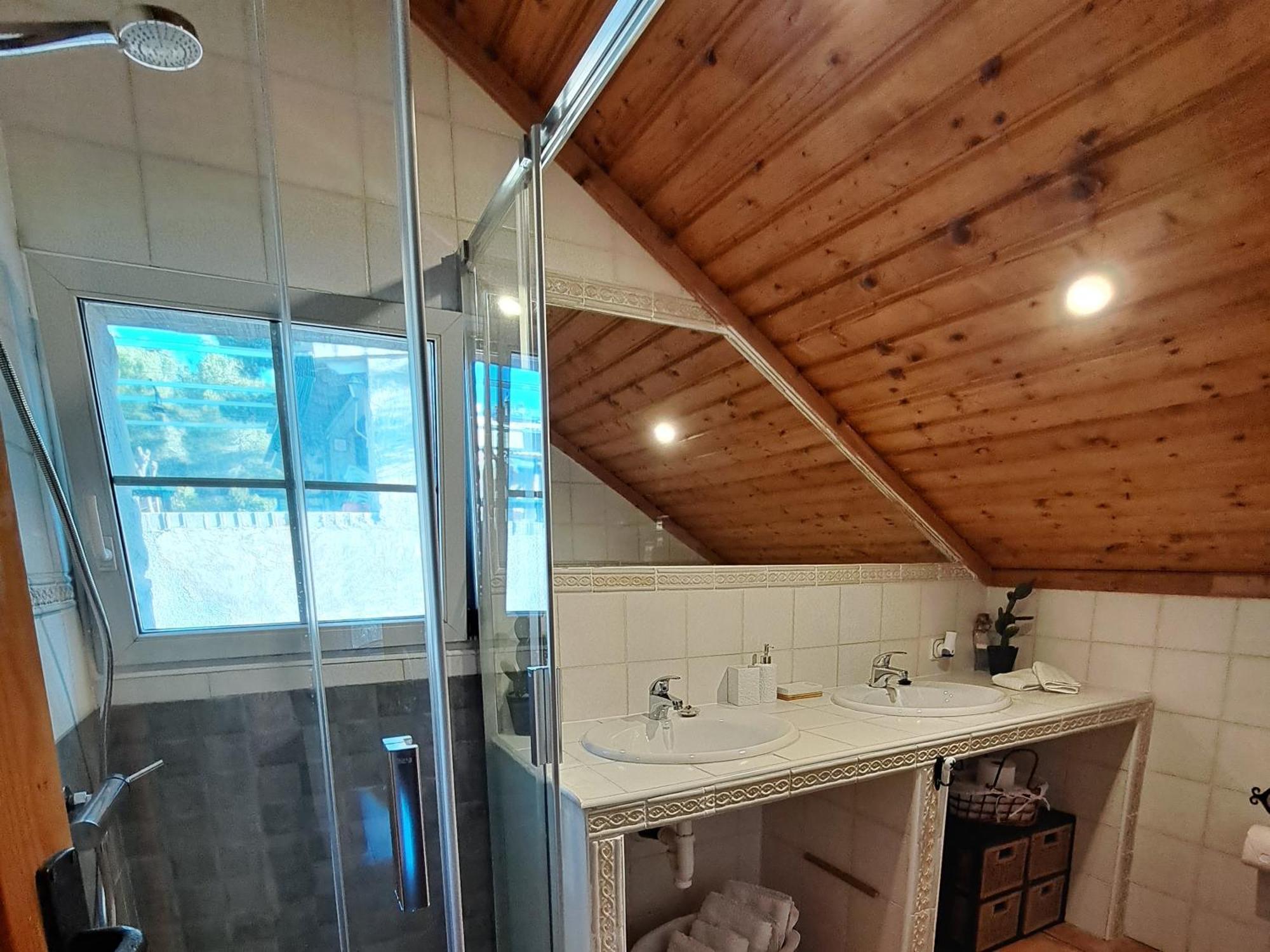Casa Con Encanto 菲内斯特拉特 外观 照片